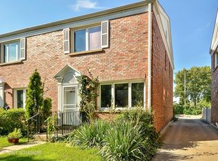 3405 Park Pl, Evanston, IL 60201