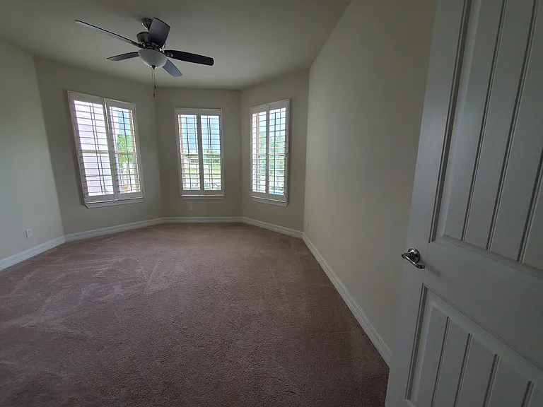 5517 Potenza Dr — Photo 17
