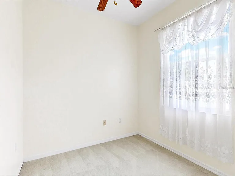 619 Reindeer Dr — Photo 18