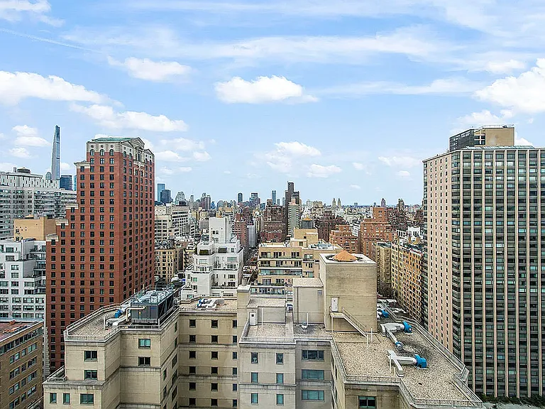 211 E 70th St #27D — Photo 7