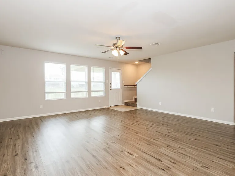 9962 Chimney Swift Ln — Photo 4