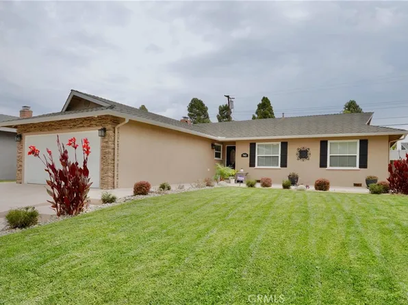 7642 Rhone Ln, Huntington Beach, CA 92647