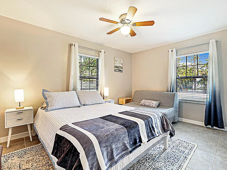 11545 Sunset Blvd #B — Photo 15