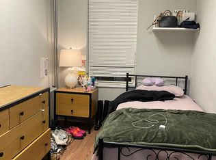 6554 Myrtle Ave, Ridgewood, NY 11385