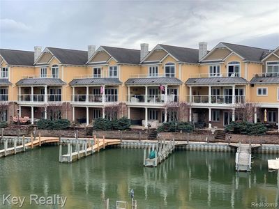 3118 Charm Harbor Dr, Monroe, MI, 48162