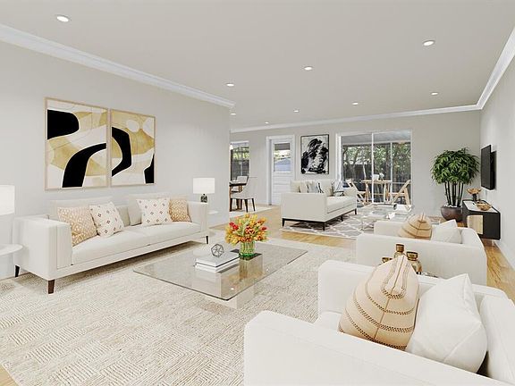 5th image of 216 NE 8th Avenue