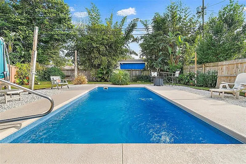 3 bed, 1389 sqft, $2,800 — Photo 3