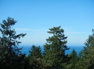 344 Parkview Rd, Whitethorn, CA 95589