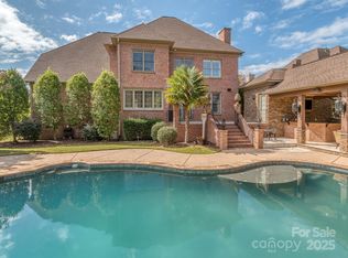 8208 Wingard Rd, Waxhaw, NC 28173