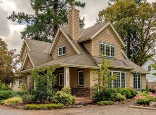 3562 Upper Dr, Lake Oswego, OR 97035