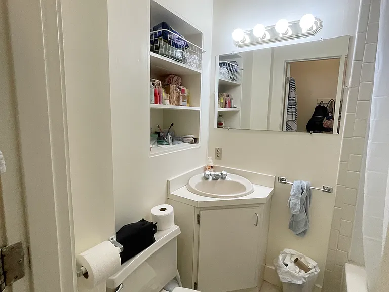 68 Myrtle St #5 — Photo 14