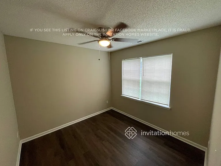 171 Golding Dr — Photo 12