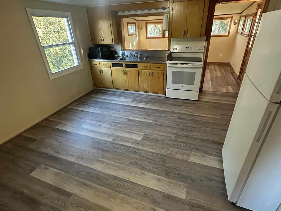 3717 W Water St Apt 3, photo 22