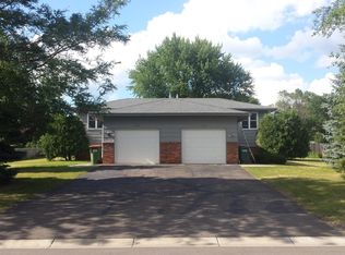 4147 119th Ave NW, Coon Rapids, MN 55433