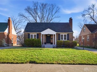 448 Triangle Ave, Oakwood, OH 45419