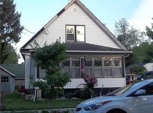 325 S Birdsey St, Columbus, WI 53925