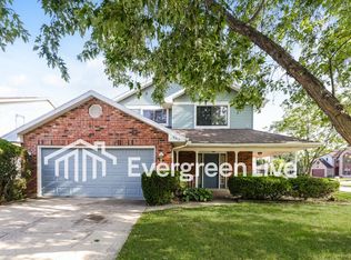 6613 Rolling Glen Dr, Dayton, OH 45424