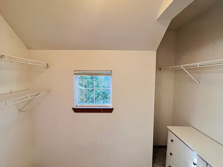344 227th Ln NE — Photo 31