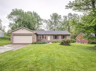4071 Ridgecliff Dr, Dayton, OH 45440