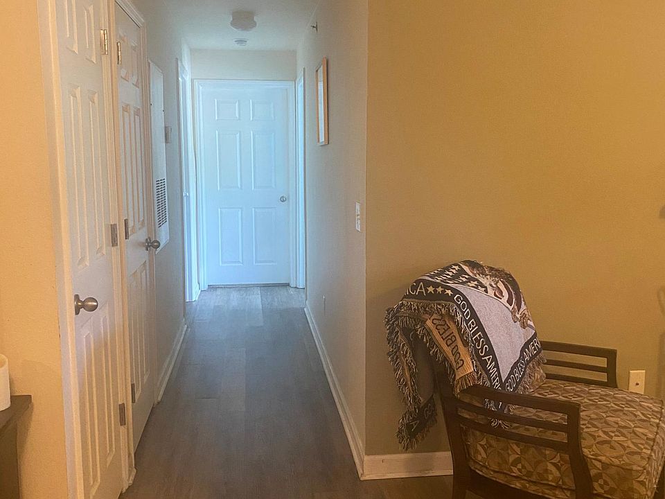 1st image of 31217 Paradise Cmns APT 823
