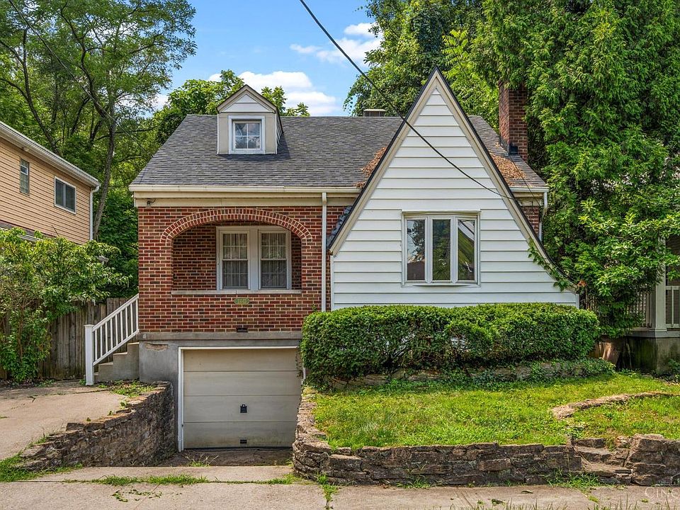 1st image of 3445 Oak View Pl