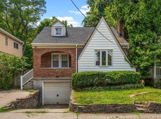 3445 Oak View Pl, Cincinnati, OH 45209