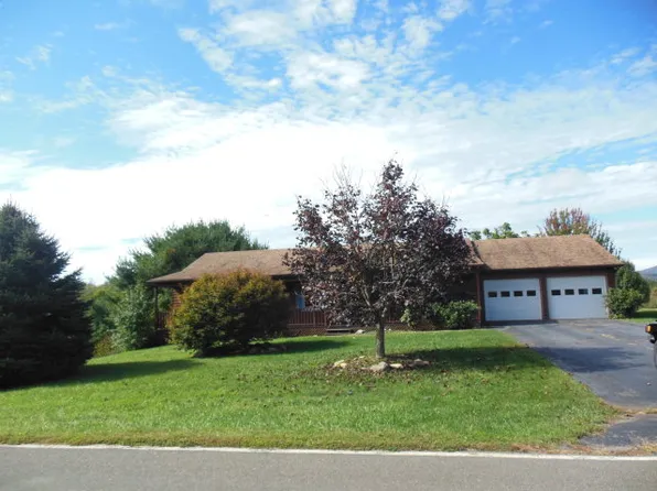 1844 Memorial Park Dr, Sparta, NC 28675