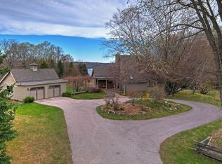 470 S Donnybrook Rd, Suttons Bay, MI 49682