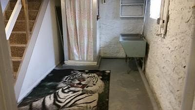 2nd image of Latrobe St