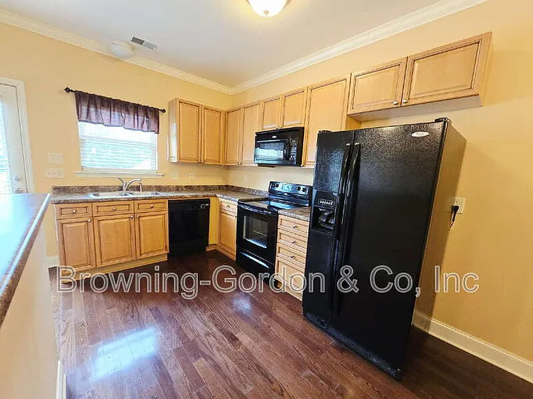 735 Tulip Grove Rd #233 — Photo 3