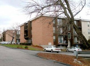 10 Henry Ter APT 2, Worcester, MA 01607