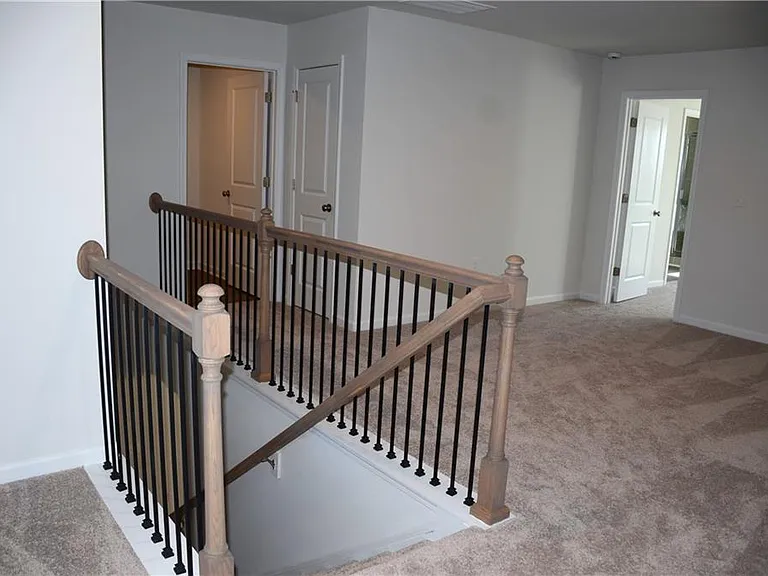 1121 Point Place Dr — Photo 15