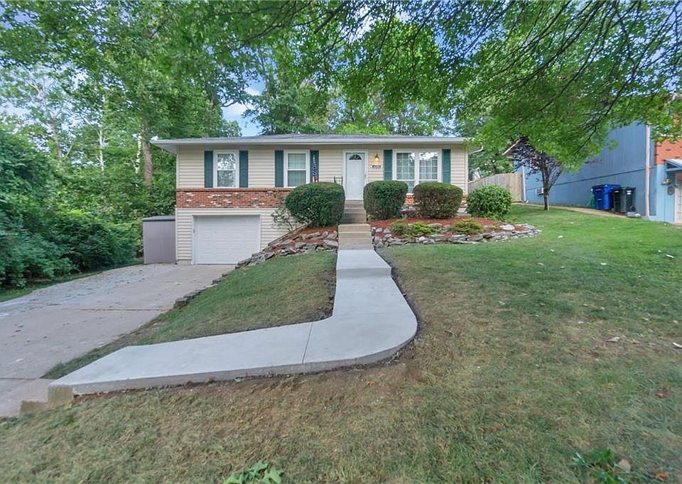 1st image of 4000 Sunrise Heights Dr