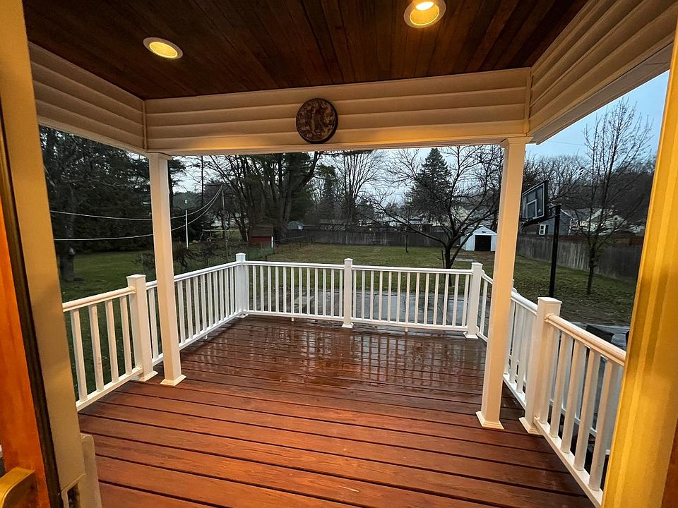 3027 E Lydius St, Schenectady, NY 12303 Zillow