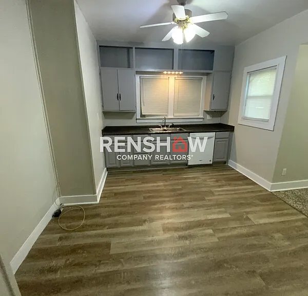 818 S Lexington St — Photo 4