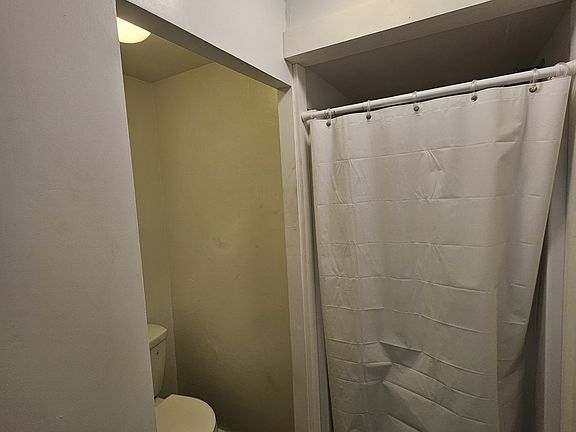 5th image of 107 Dublin Ln #108
