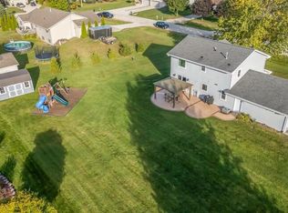 5830 Sherwood Dr, Sheboygan, WI 53081