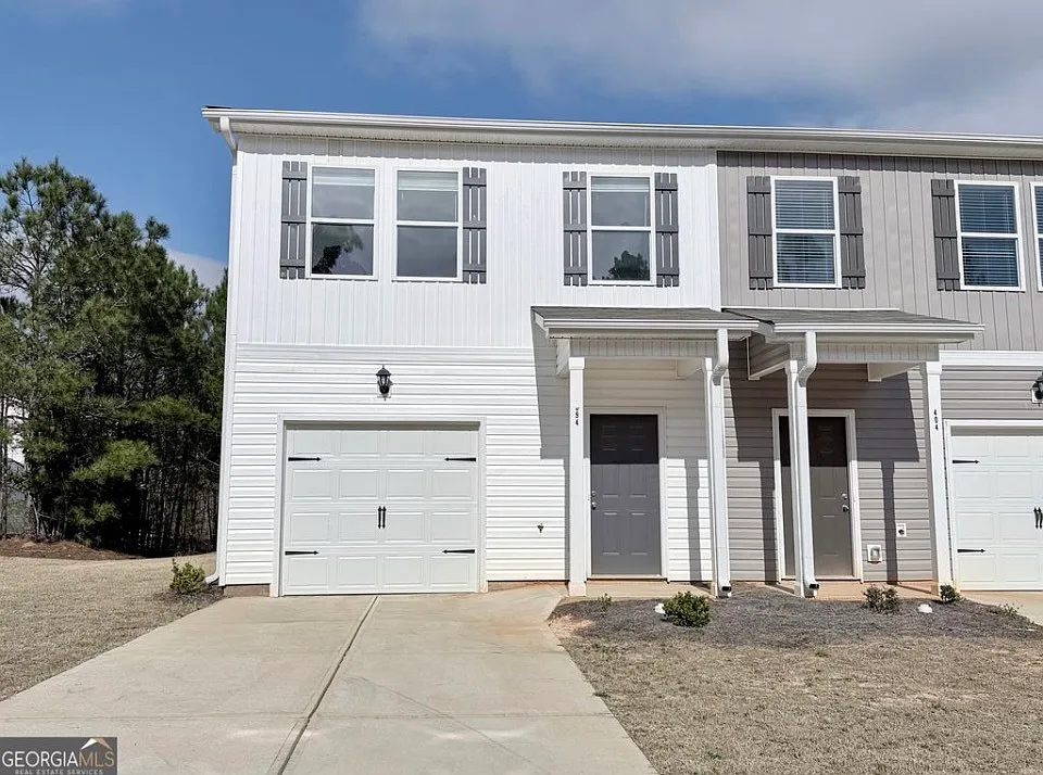 394 Oakwood Drive Northwest - 1 — Photo 1