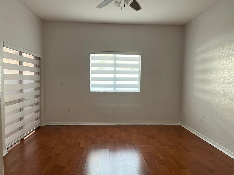6121 SW 159th Ct — Photo 9
