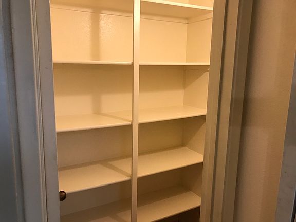 SS 111 Pantry_10092020