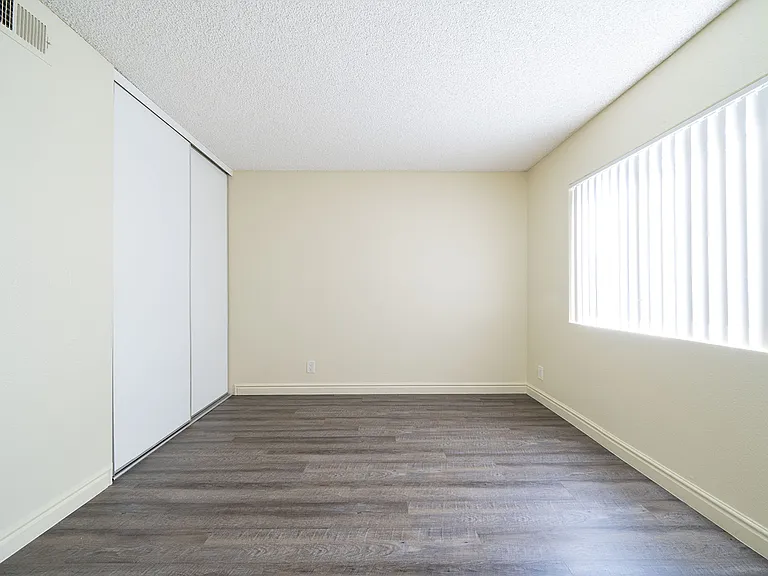 1245 Palomar Pl #59 — Photo 9