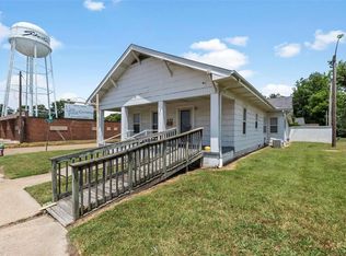 404 E Center St, Sikeston, MO 63801