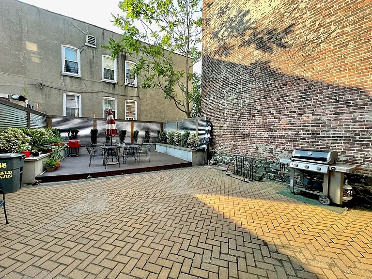 388 Baldwin Ave #3 — Photo 31