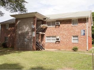 3935 Bethania Station Rd, Winston Salem, NC 27106