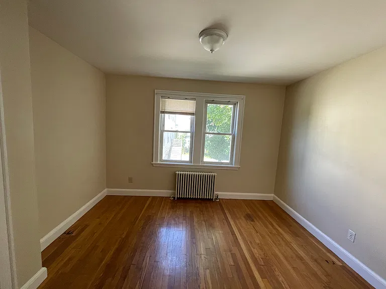 116 Clay St — Photo 5