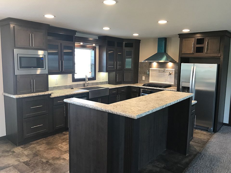 Kitchen 1