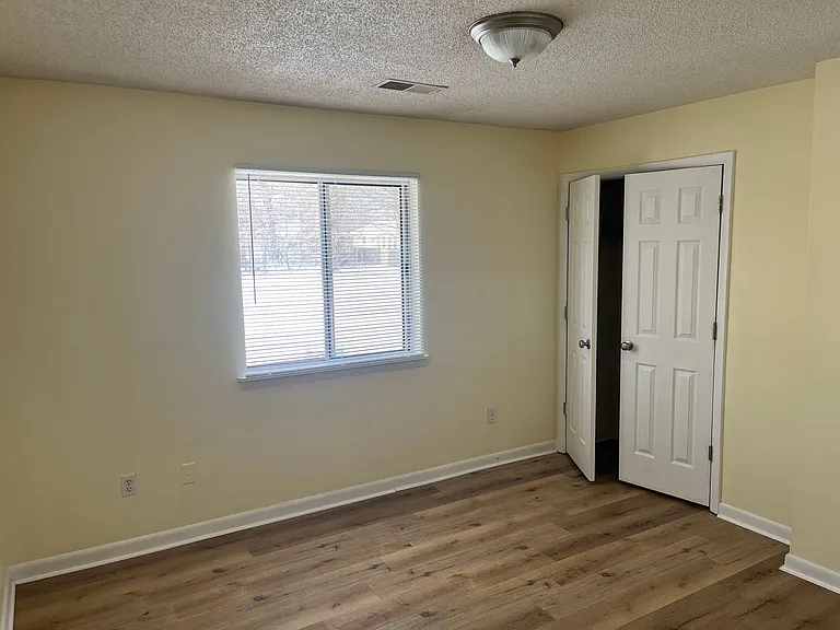 545 Atcher St — Photo 7