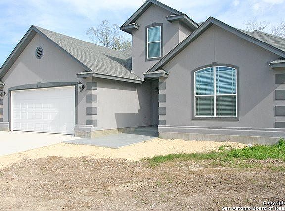 2nd image of 7520 Linkview St