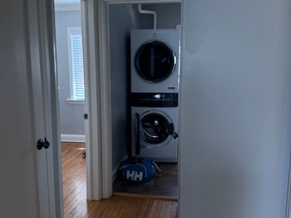 5th image of 2029 E Westminster Ave