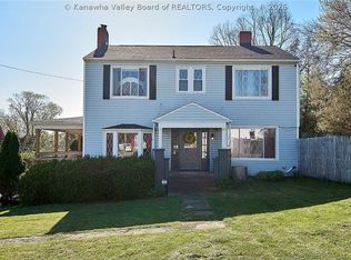 607 Piccadilly St, Charleston, WV 25302